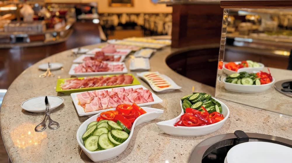 Breakfast buffet