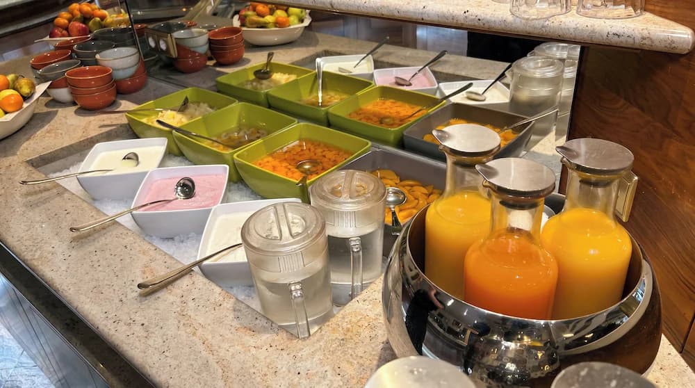 Breakfast buffet