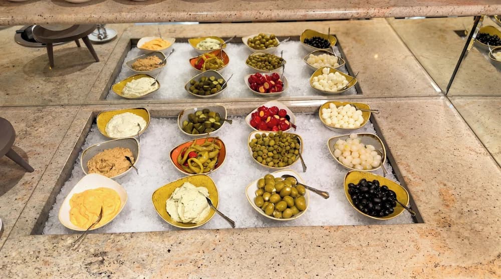Breakfast buffet