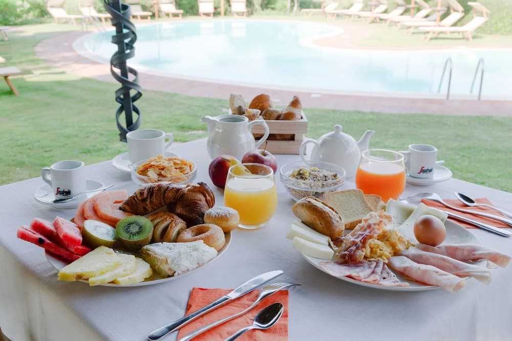 Breakfast meal