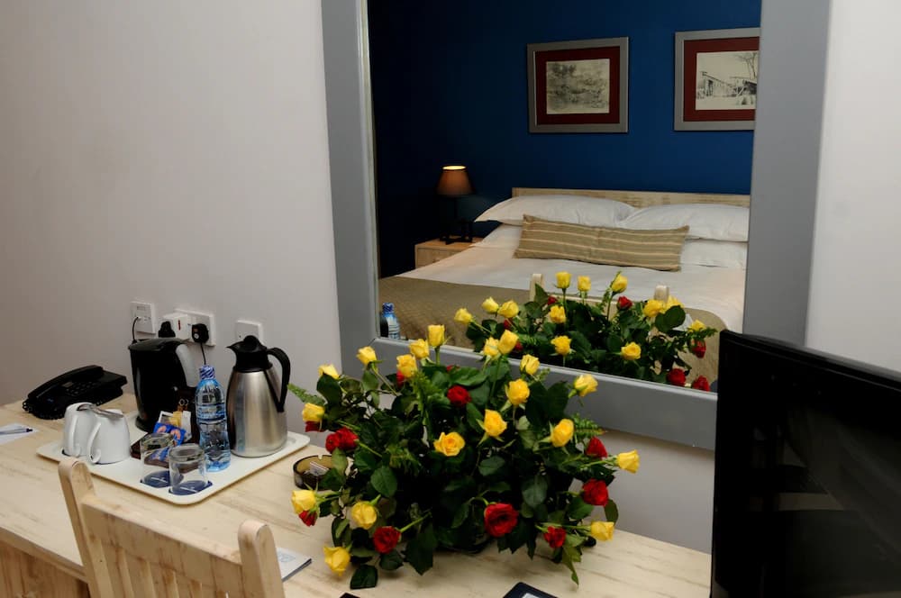 Room amenity