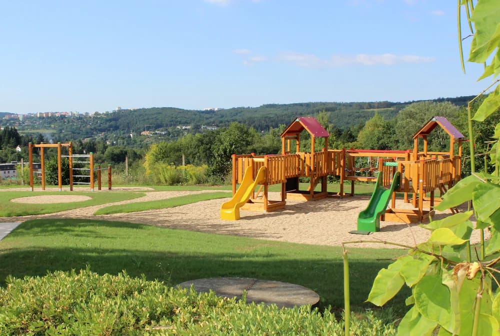 Children's play area - outdoor