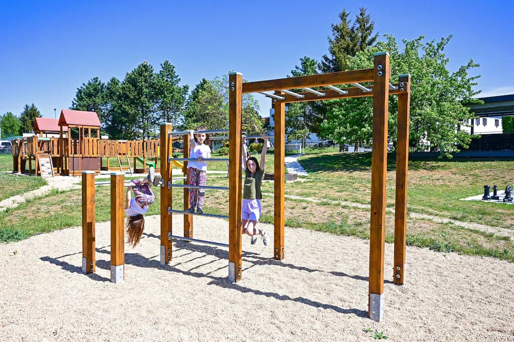 Children's play area - outdoor