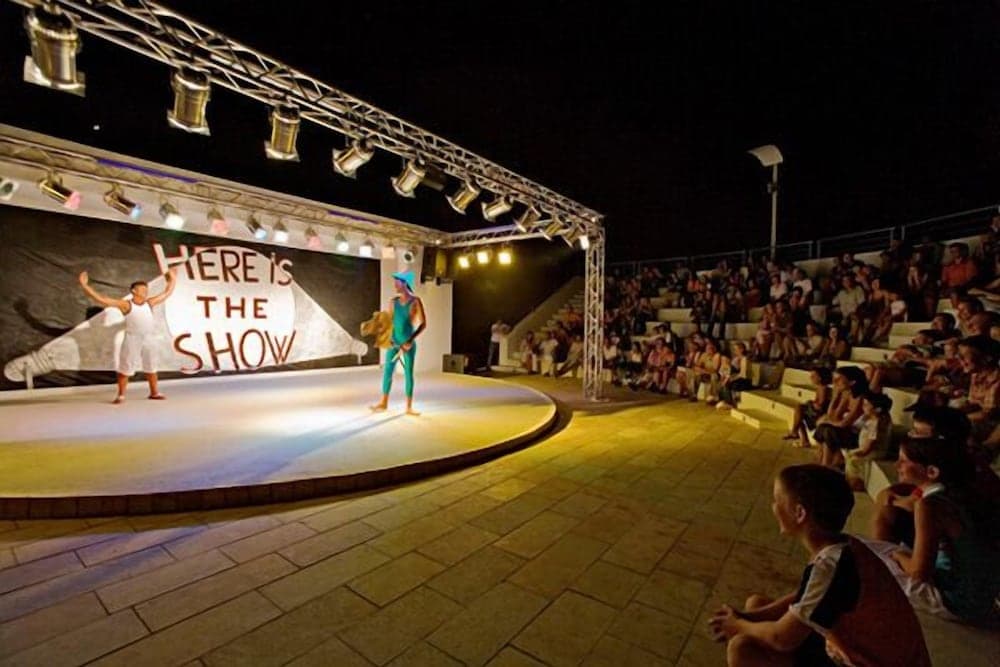 Theater show