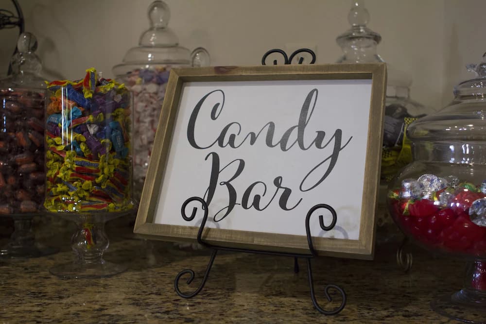 Snack bar