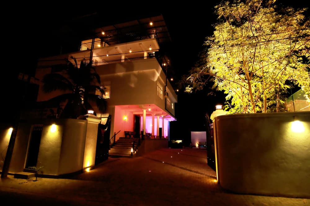 Front of property - evening/night
