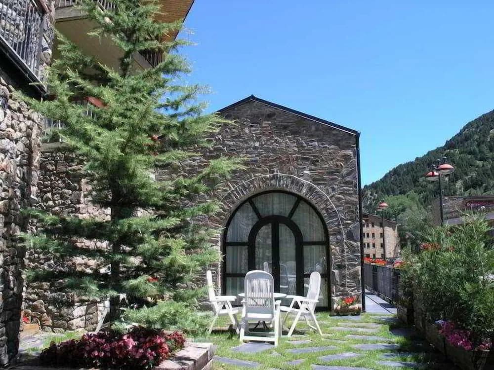 Courtyard