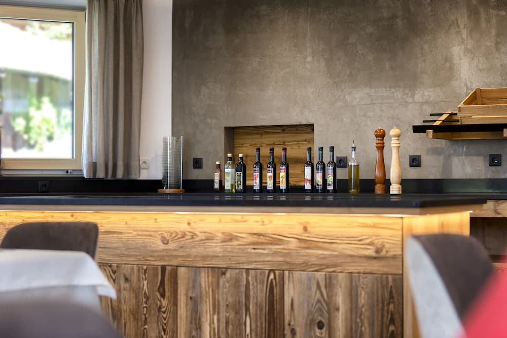 Snack bar