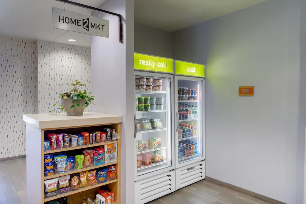 Snack bar