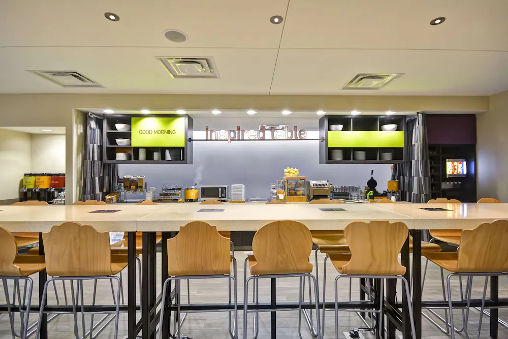 Breakfast area