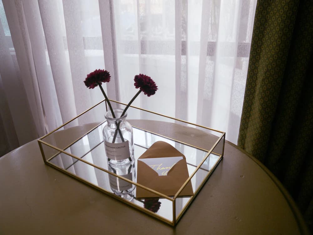 Room amenity