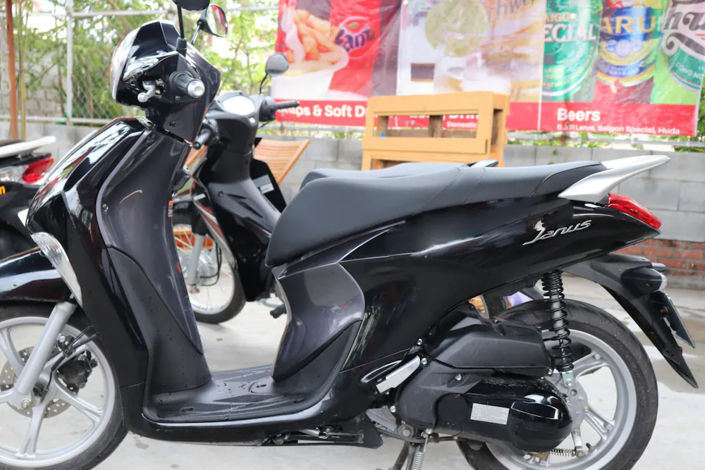 Scooter/moped