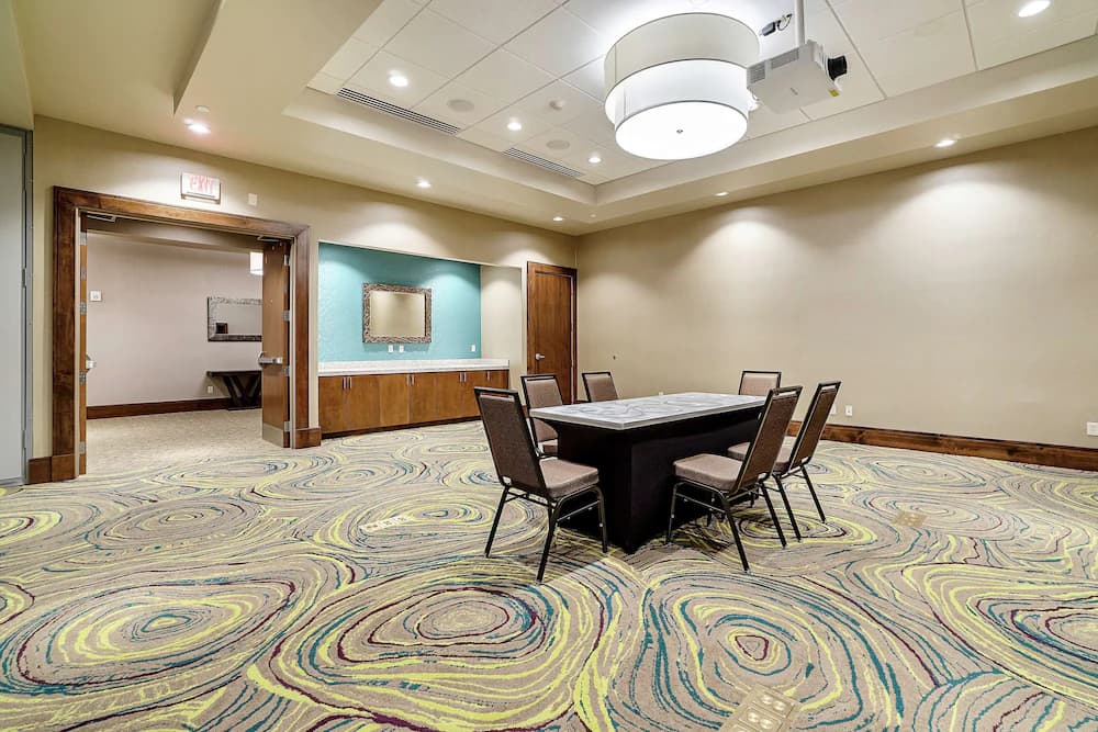 Meeting facility