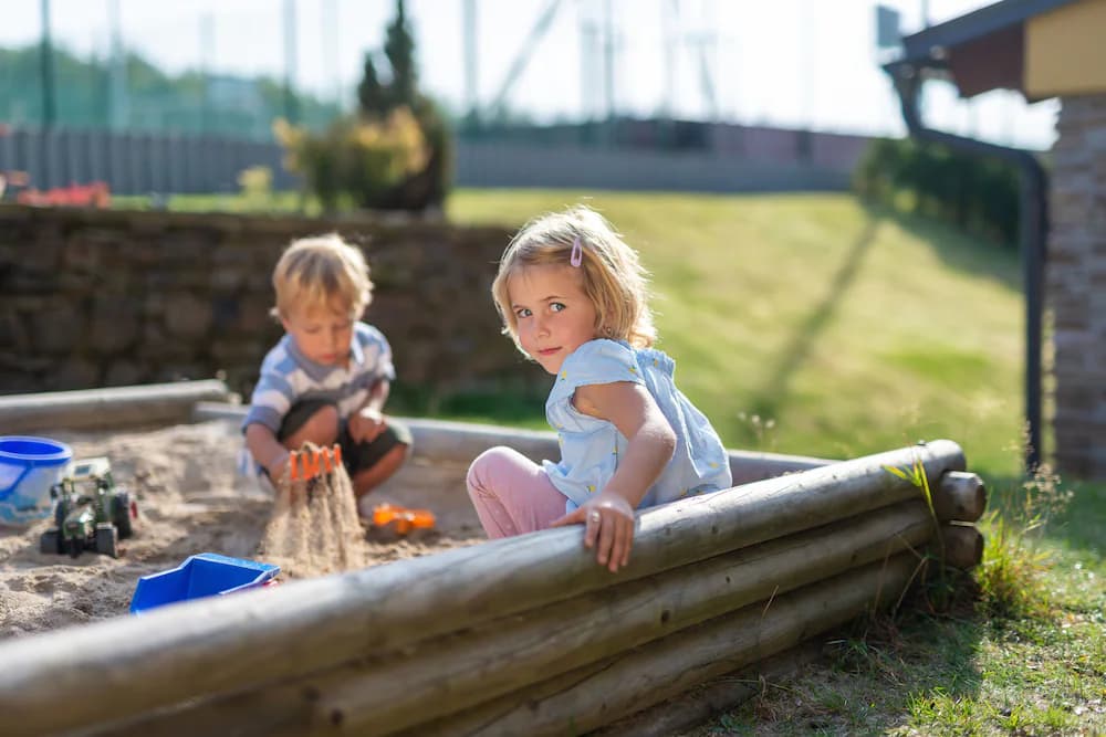 Children's play area - outdoor