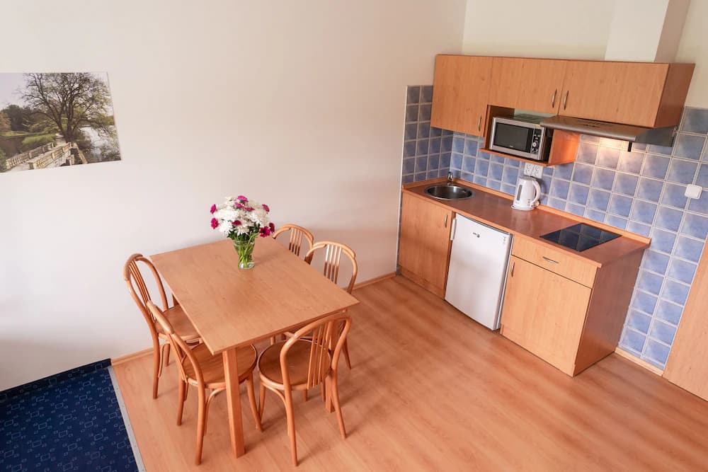 Private kitchenette