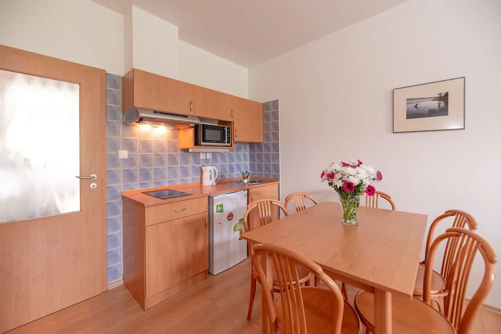 Private kitchenette