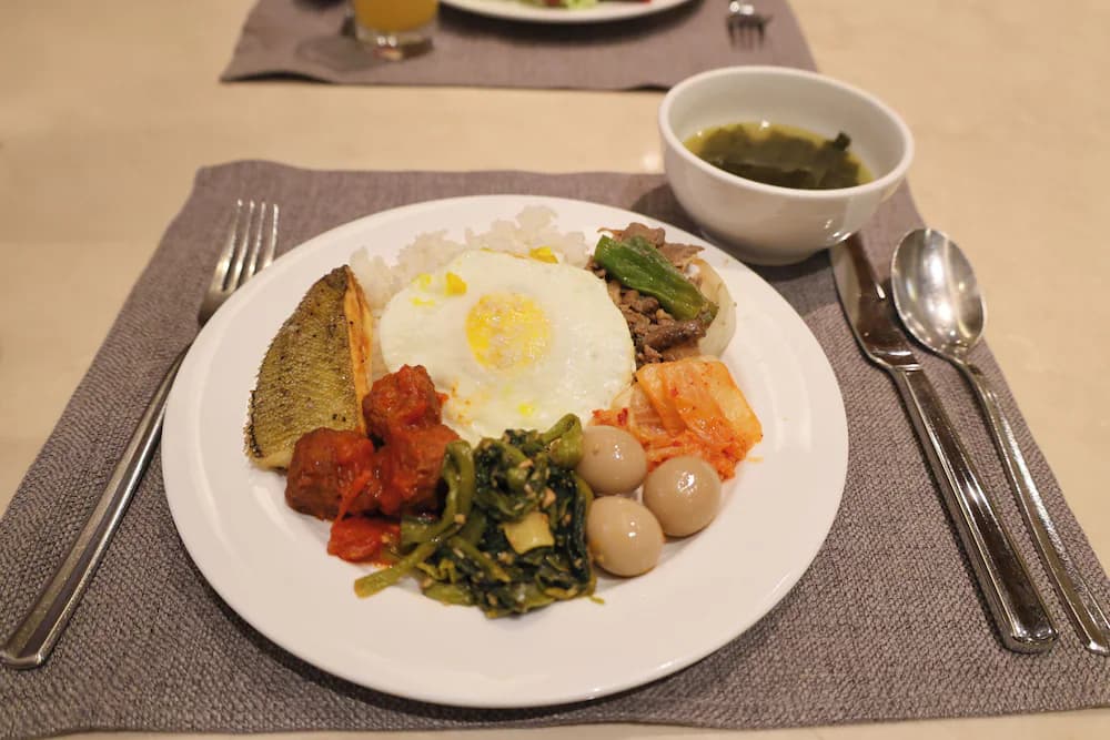 Breakfast meal