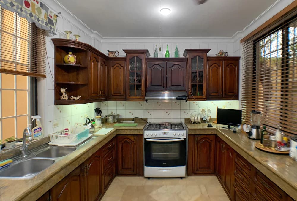 Shared kitchen facilities