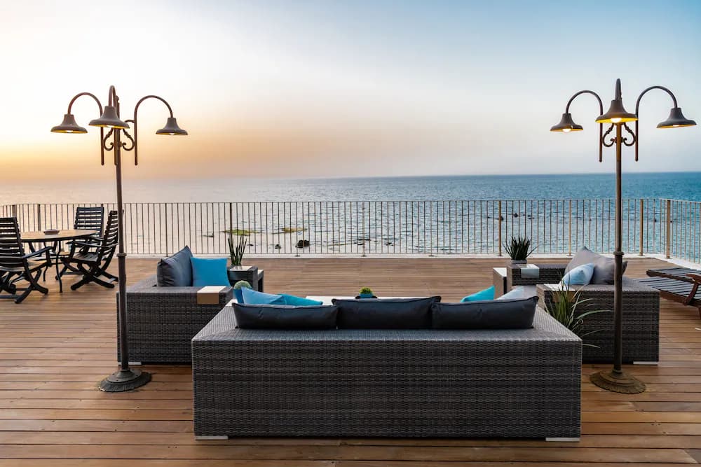 Sundeck