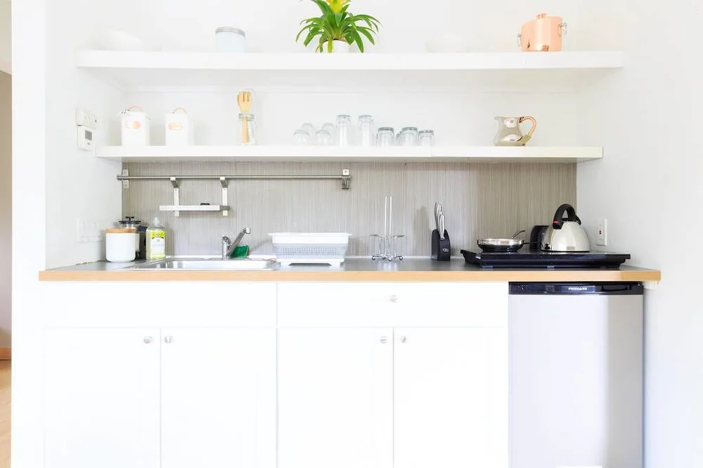 Private kitchenette