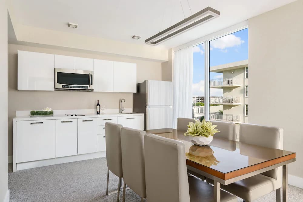 Private kitchenette