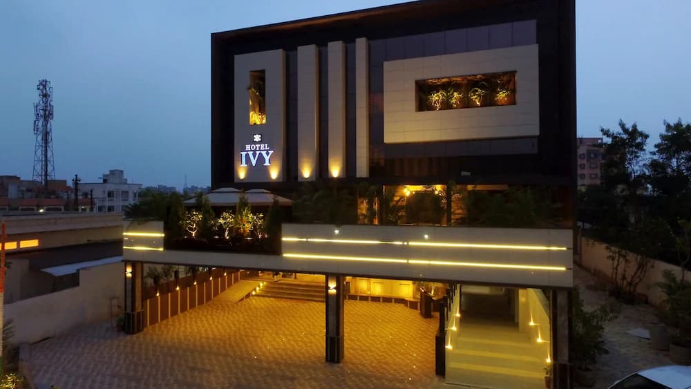 Front of property - evening/night