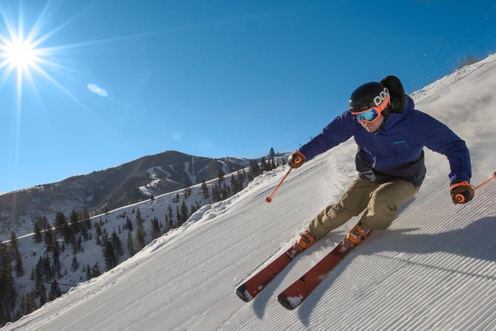 Snow and ski sports