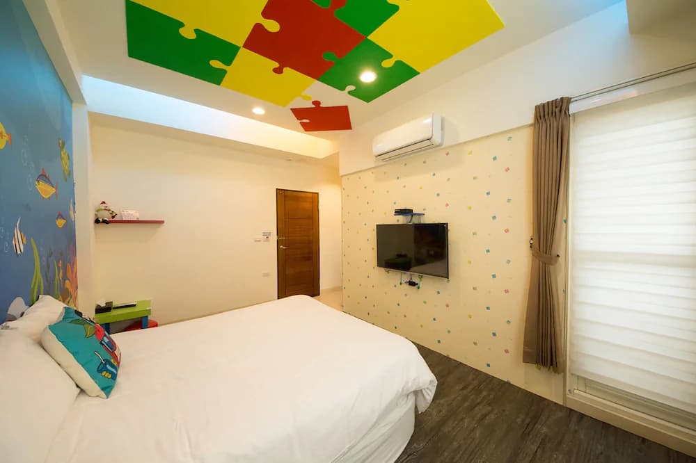 Children's theme room