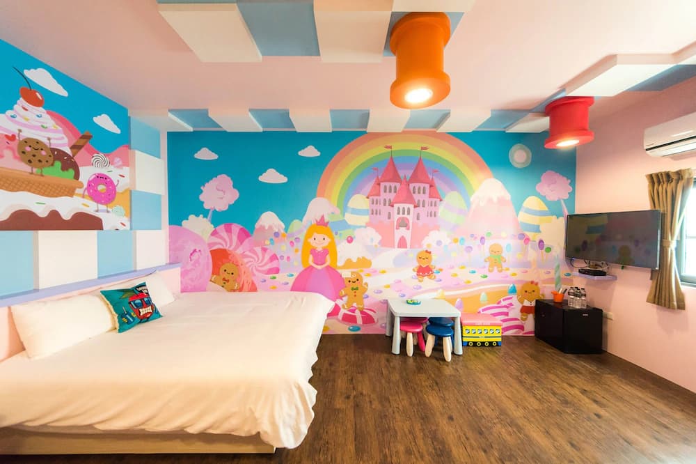 Children's theme room