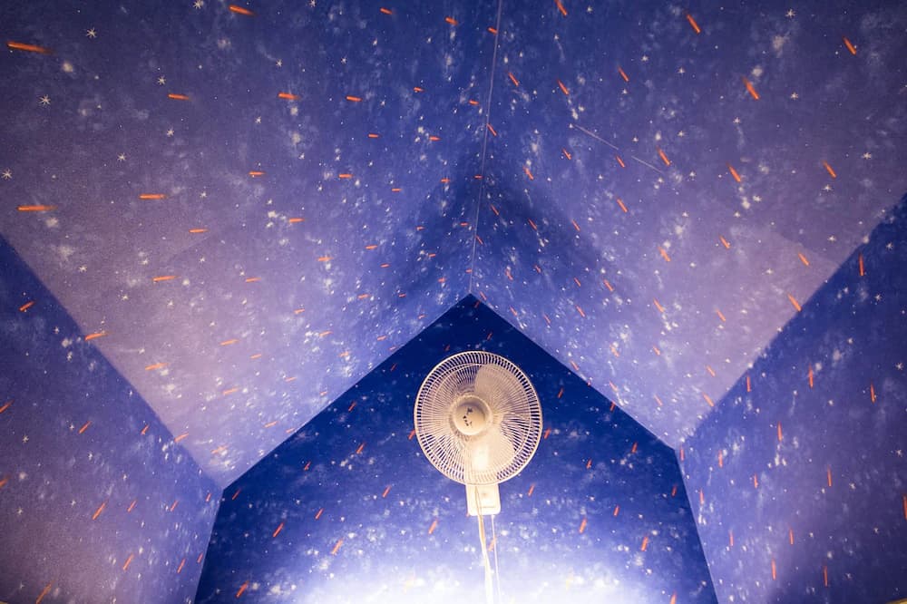 Children's theme room