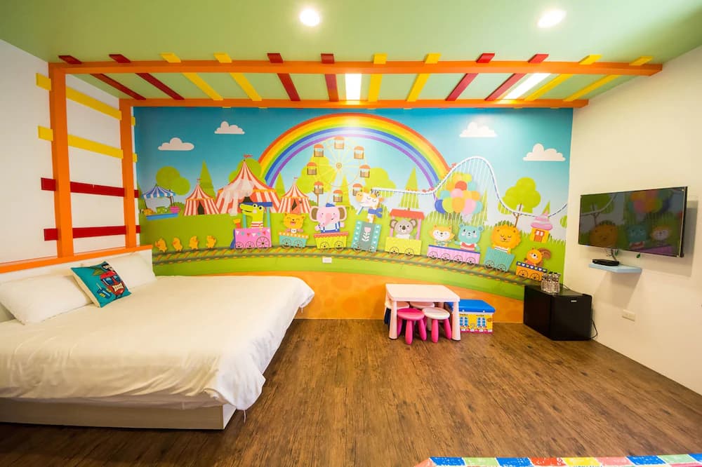 Children's theme room
