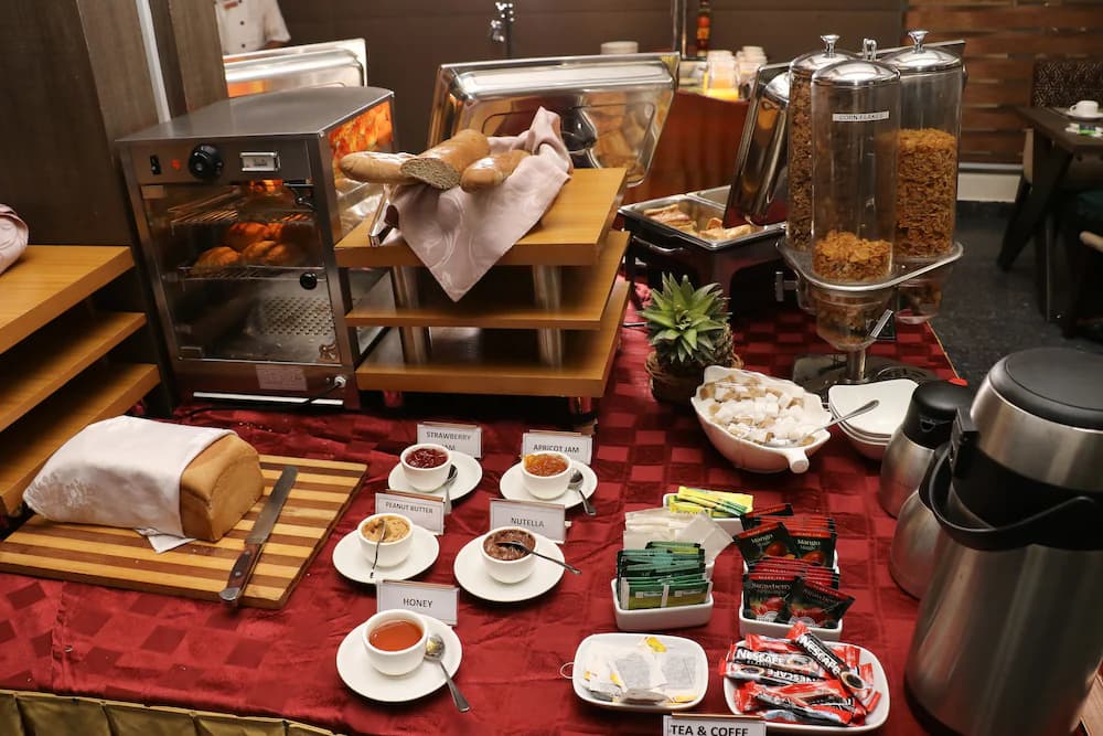 Breakfast buffet