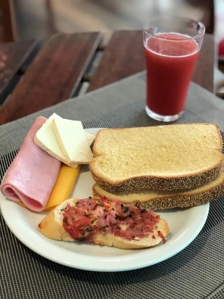 Breakfast meal