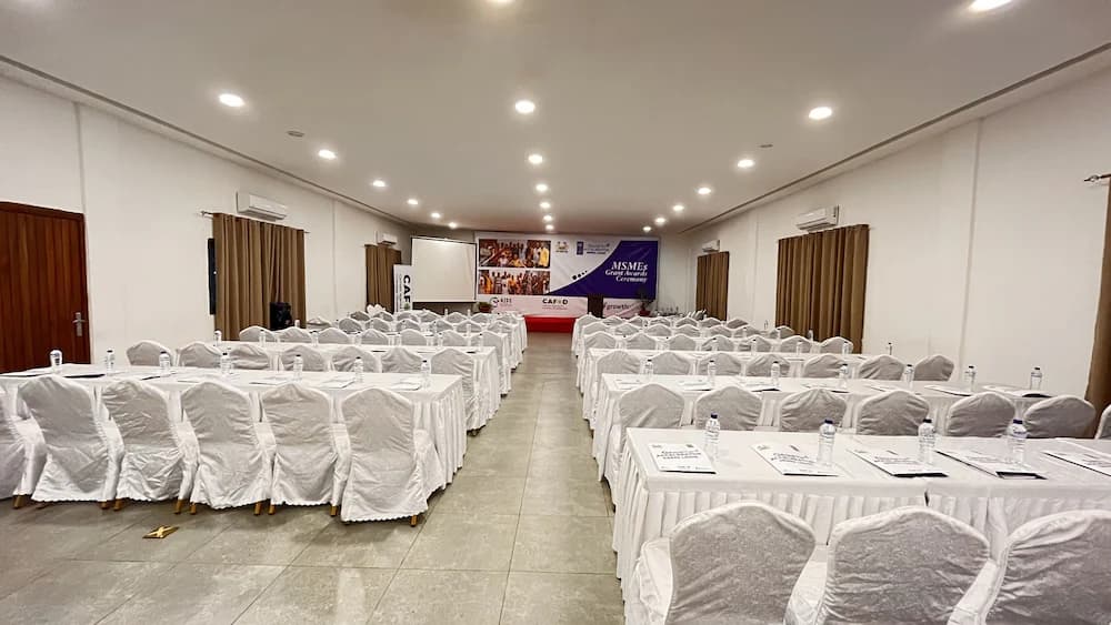 Meeting facility
