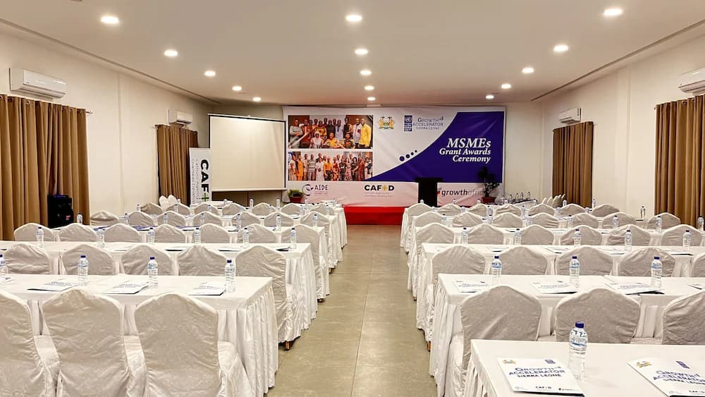 Meeting facility