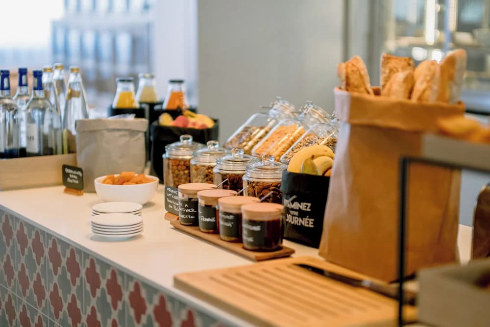 Breakfast buffet