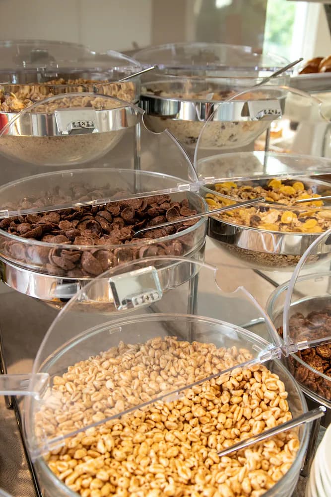 Breakfast buffet