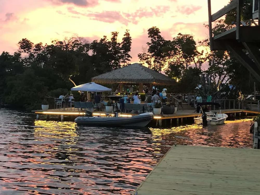 Beach bar