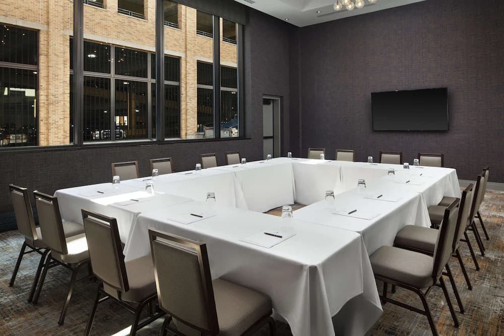 Meeting facility