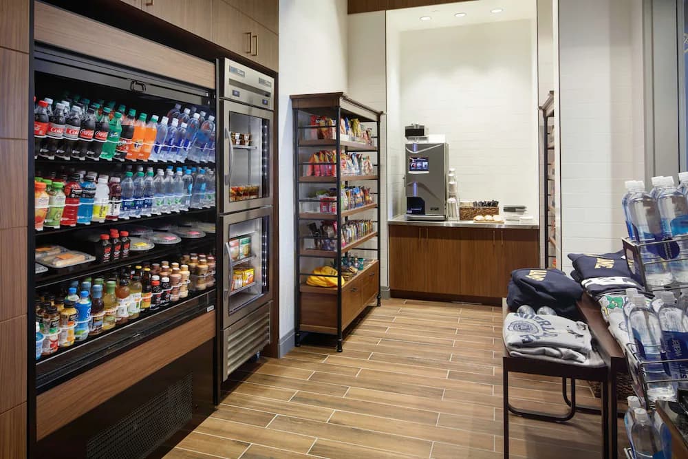 Snack bar