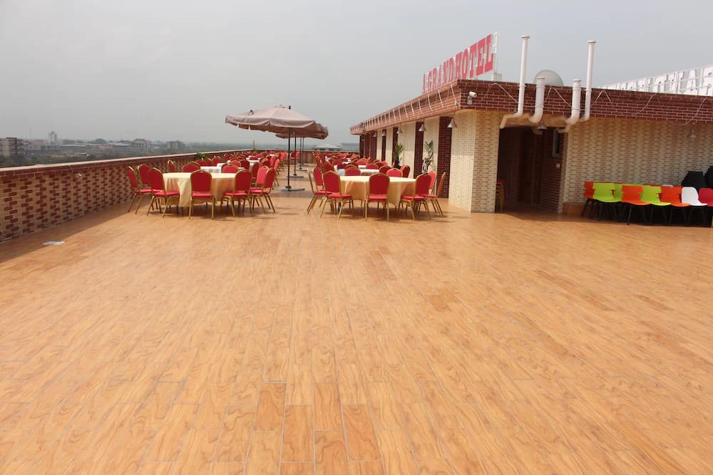 Outdoor banquet area