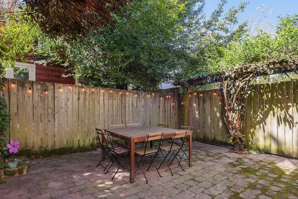 BBQ/picnic area