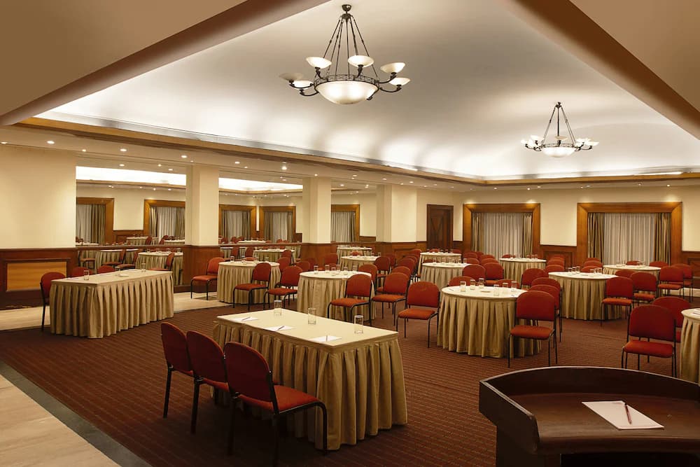 Meeting facility