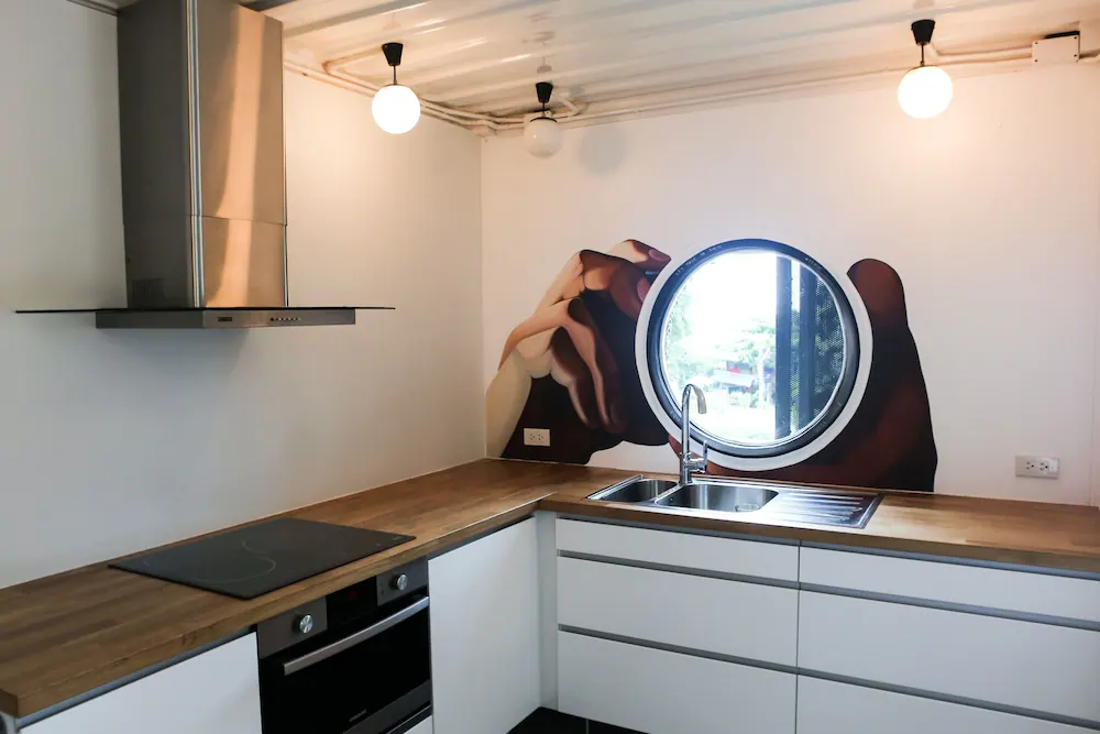 Private kitchen