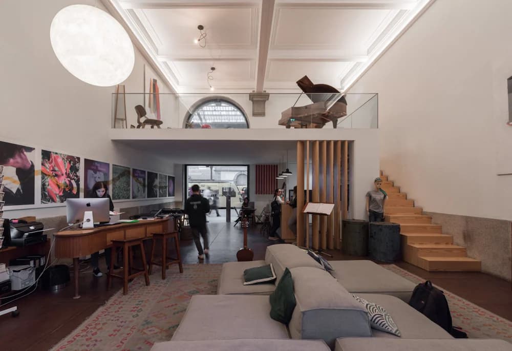 Lobby