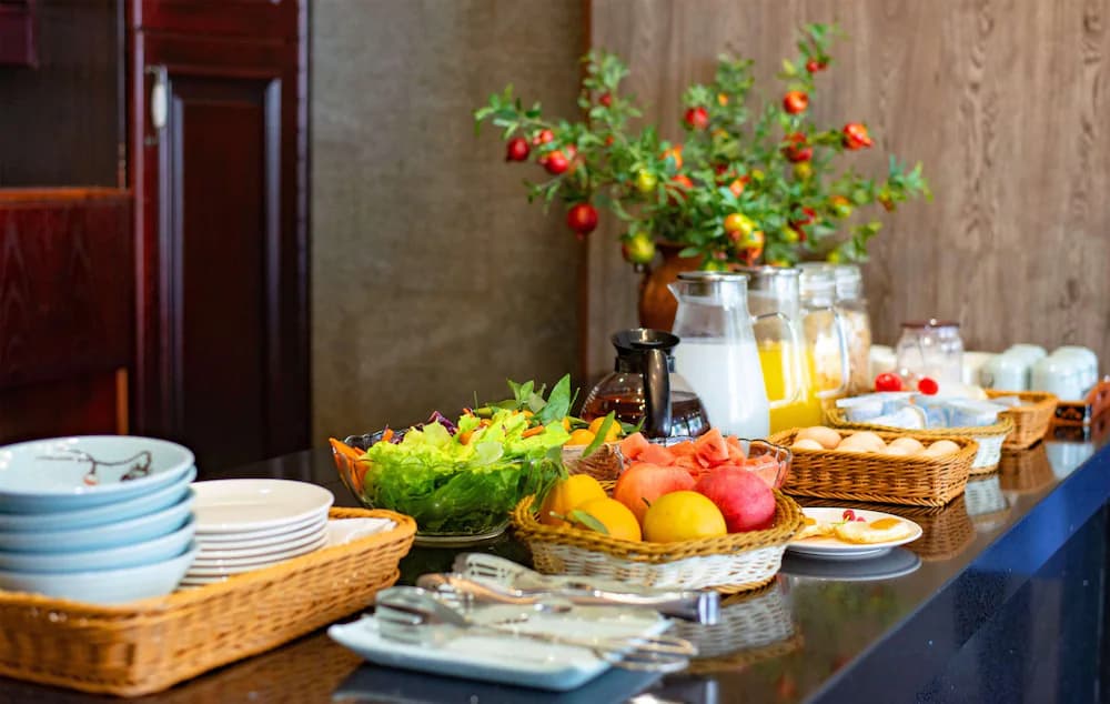 Breakfast buffet