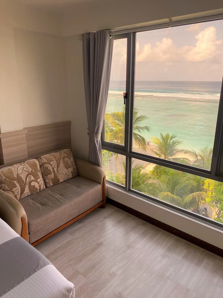 Beach/ocean view