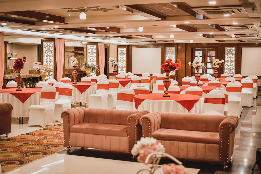 Banquet hall