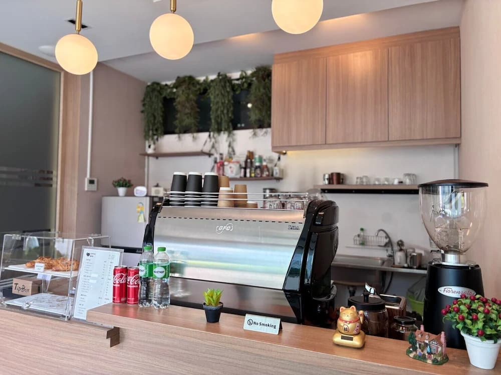 Coffee shop