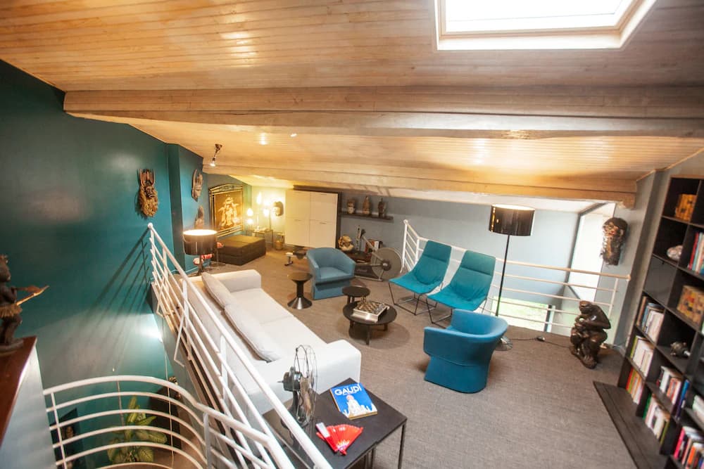 Executive lounge